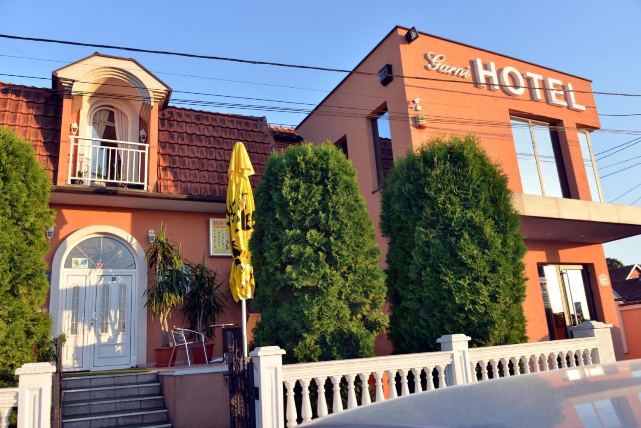 Garni Hotel Kaca Kragujevac Exteriér fotografie